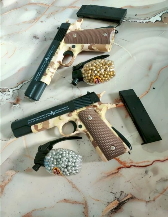 Pistol cu propulsie arc pe bile plastic ABS, incluse 500buc