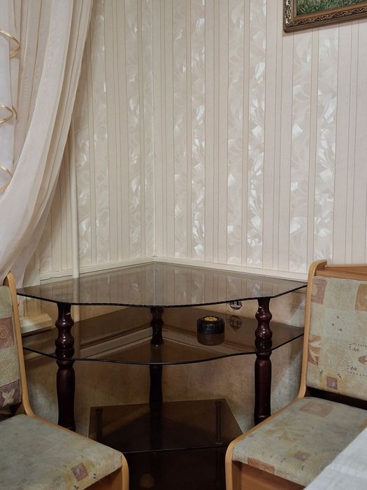 Подставка для телевизора.