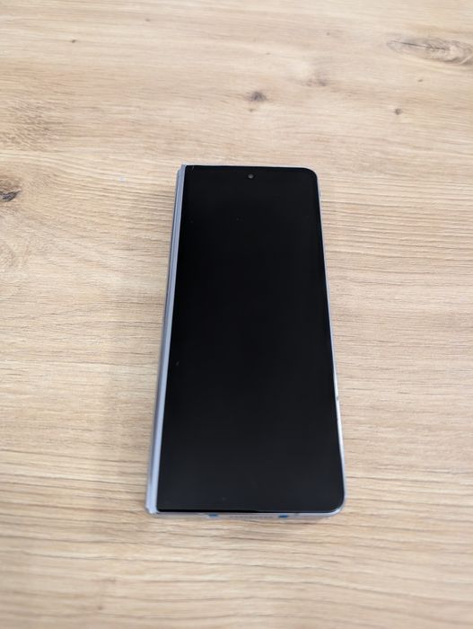 Samsung Galaxy Z Fold5 - 256GB, Light Blue