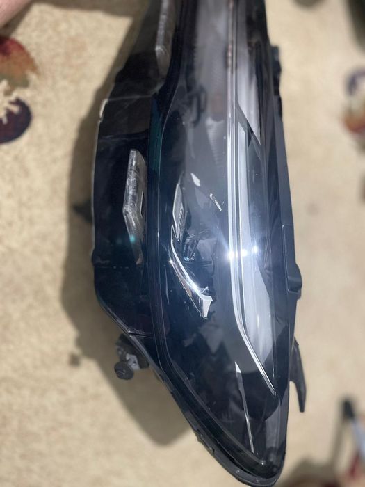 Продам фару на Шевроле монза