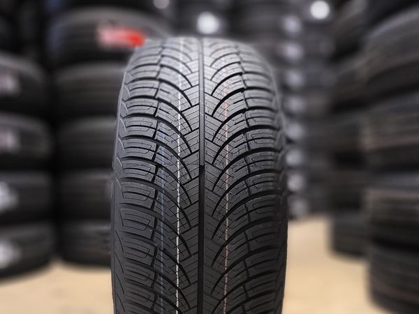 iLink  235/45R19
