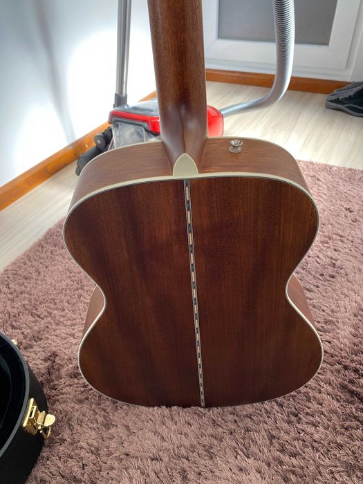 Chitara electro acustica Fender Paramount series po-220e