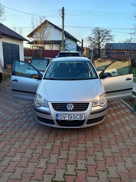 Mașina se prezintă bine din punct de vedere  estetic