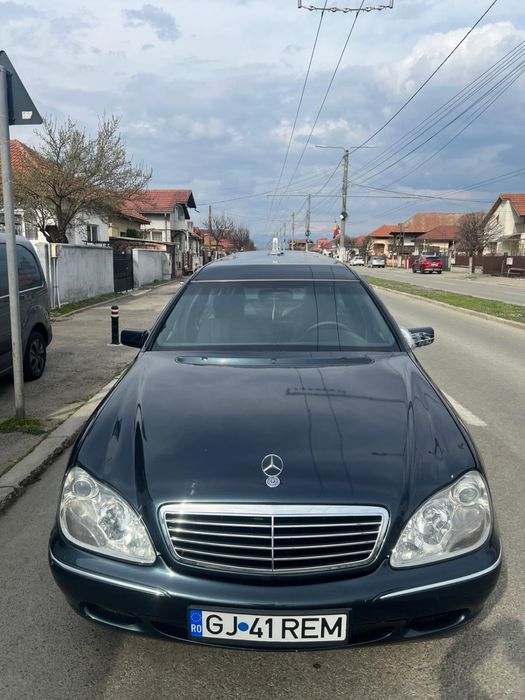 Mercedes funerar dric S class