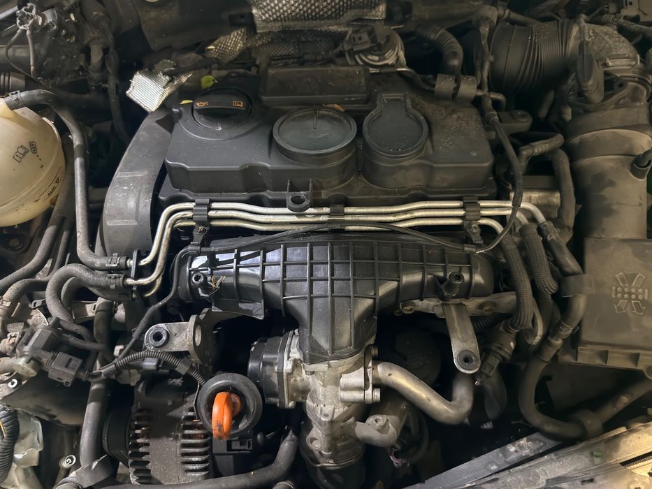 Piese Dezmembrari Passat 2.0 Tdi 170cp Cod motor BMR . Se ofera factura si garantie!