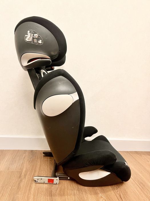 Автокресло детское, почти новое