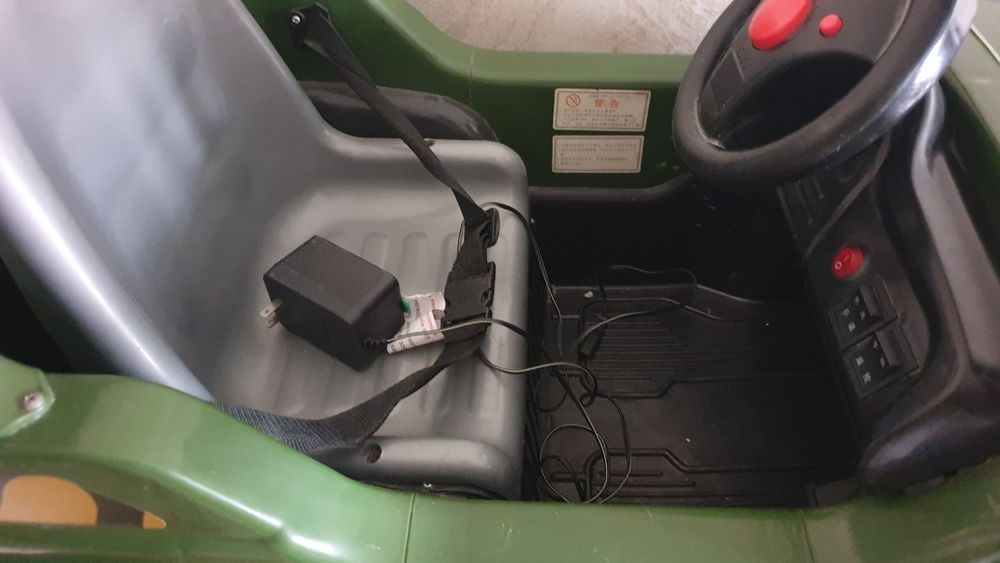 Электромобиль детский  б/у