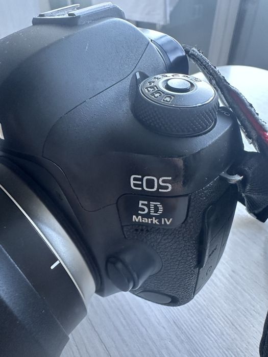 Фотоаппарат canon Mark 5d