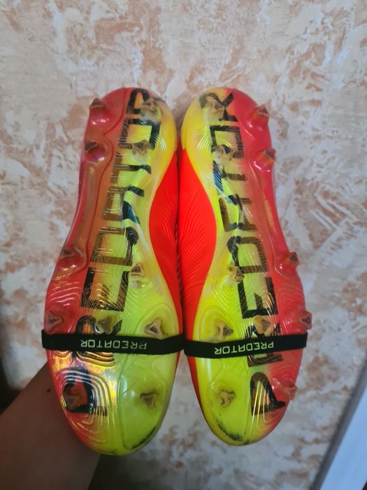 Adidas Predator butsi