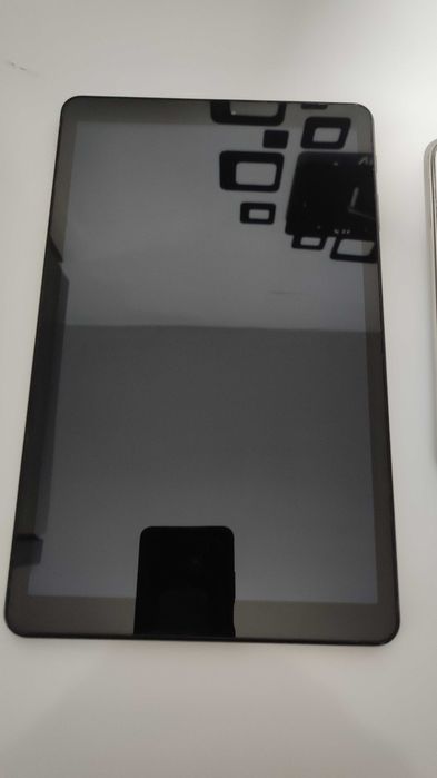 Tableta SamsungTab A T590 baterie defecta  si Galaxy Tab 4