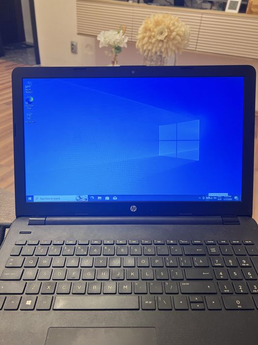 Laptop HP/ Windows 10Pro