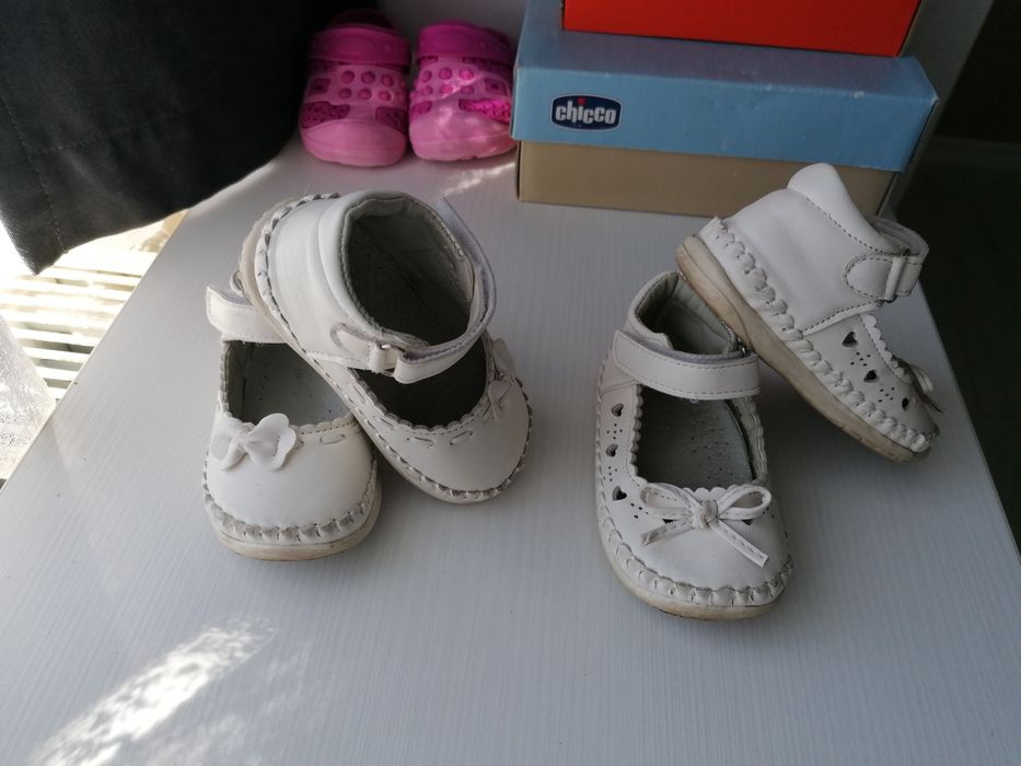 Обувки, ботуши, чехли сандали, маратонкибебе 19 и 20 номер