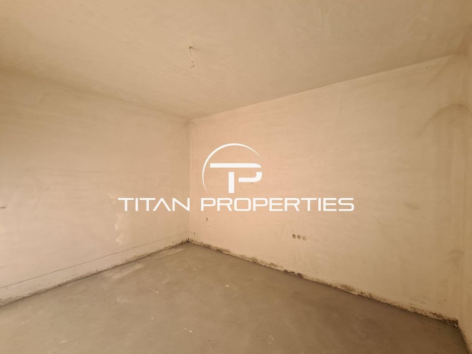 Тристаен апартамент за продажба в кв. Каменица 2