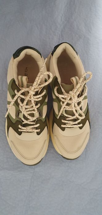 Adidasi Stradivarius Dama marimea 37