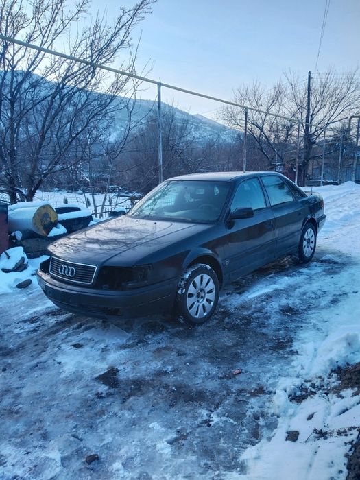 Продам Ауди 100 с4