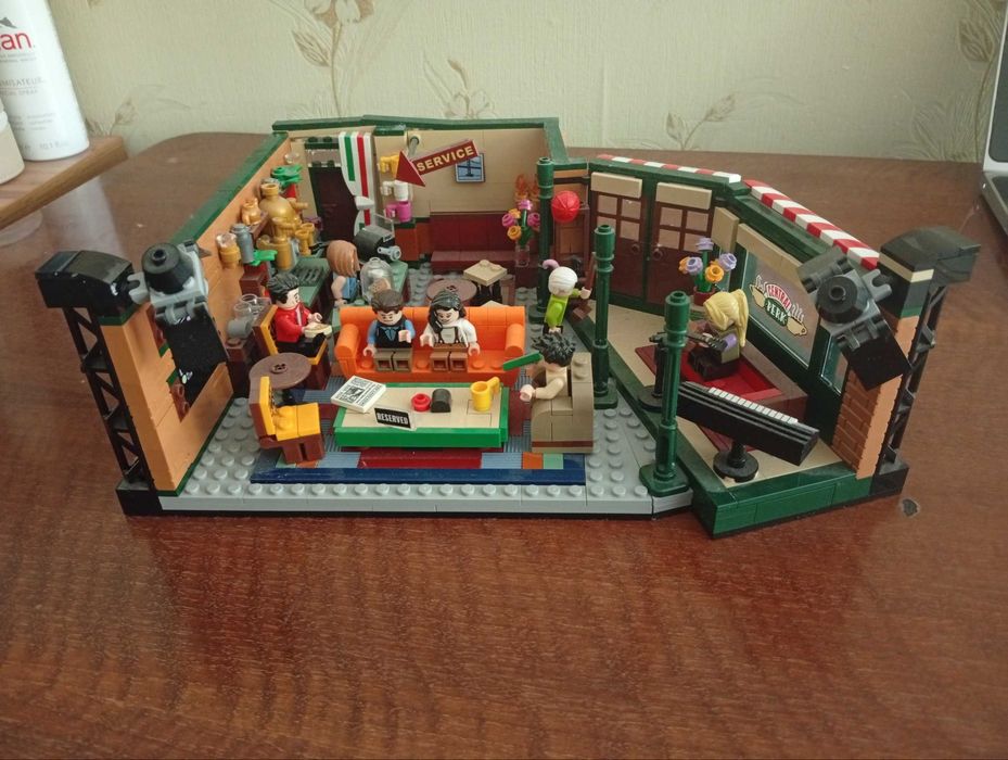 ЛЕГО Central PERK набор LEGO