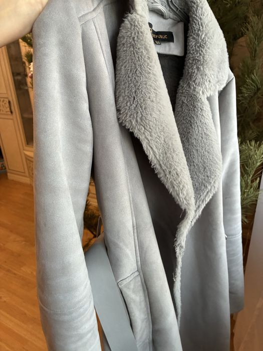 Продам дубленку женскую . Размер 48-50