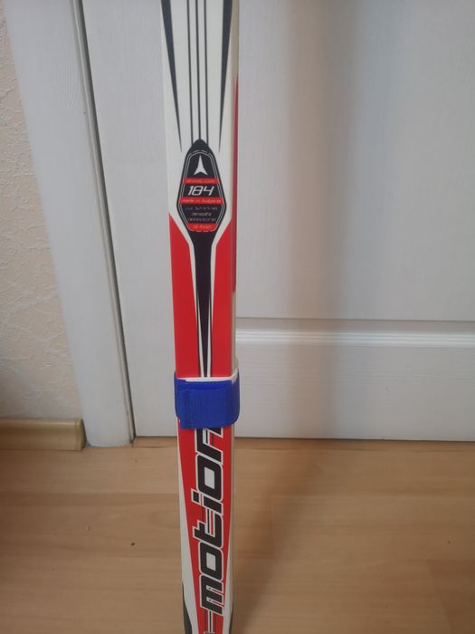 Продам лыжи Atomic.