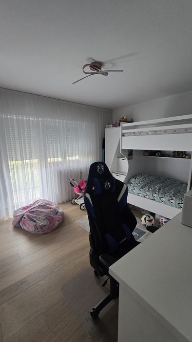 Apartament de vânzare