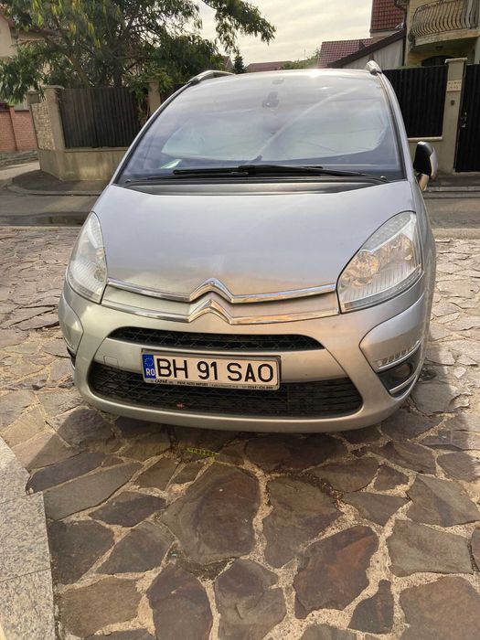Vand URGENT Citroen Picasso 2012 cu cutie automata