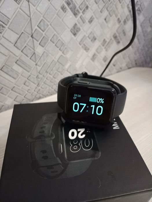 Смарт часы продам