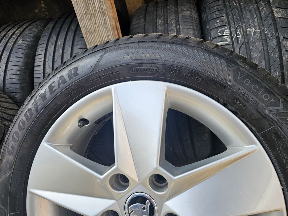 Jante aliaj 16" Skoda Octavia 2/3/4 Volkswagen cu anvelope 205/55/16