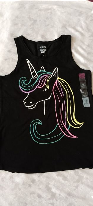 Модные девчачие майчки.