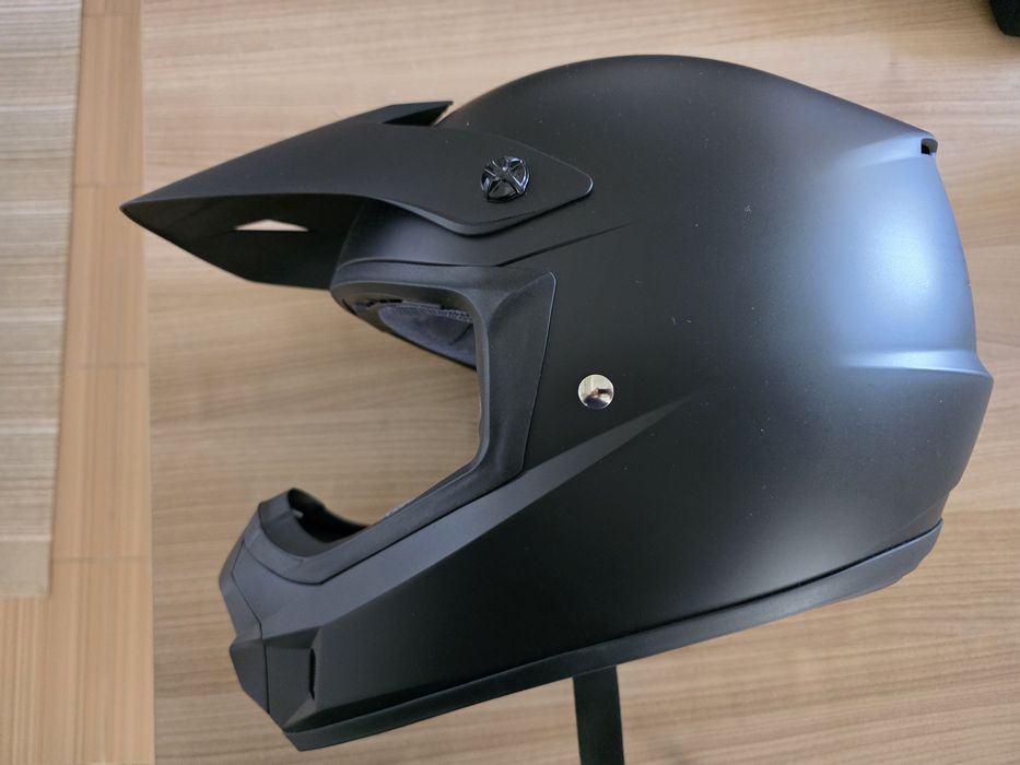 Casca protectie moto ATV sau trotineta electrica.