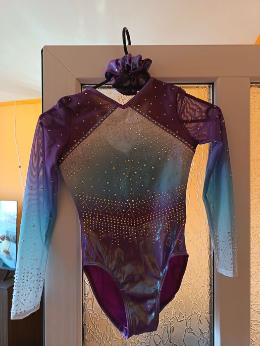 Costume gimnastica,purtate o singura data la Campionatul Național