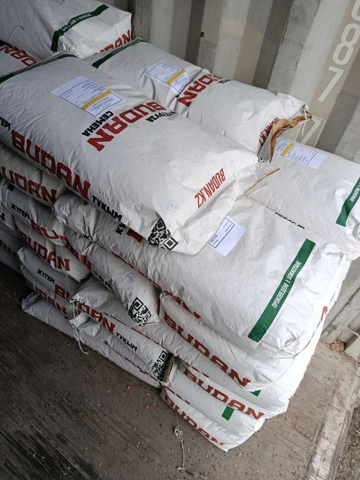 Продаю семена кукурузы