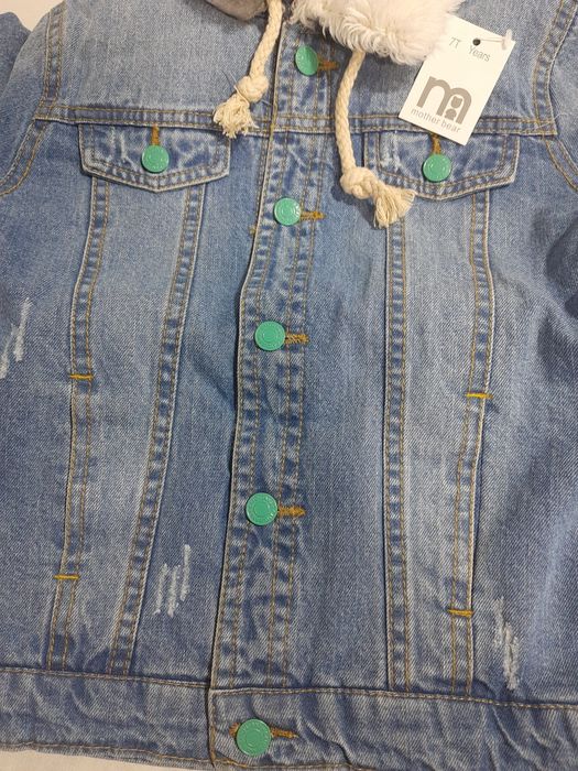 Курточка д/ядевочек