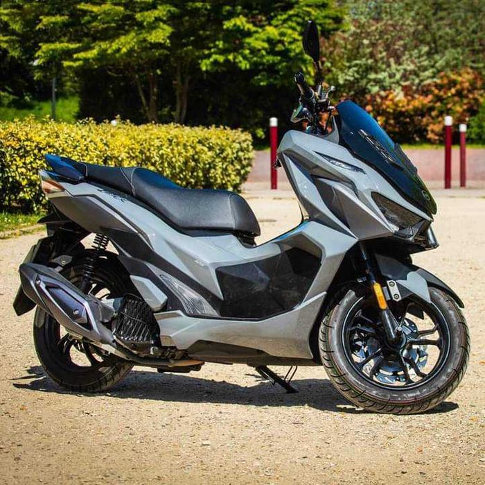 Scuter ABS + TCS ! SYM JETX , 125 CC, Rate pe loc cu buletinul !