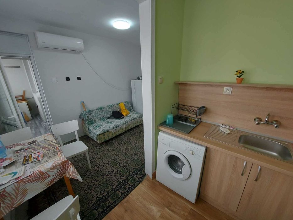 Двустаен апартамент, Под наем, кв. Запад 1