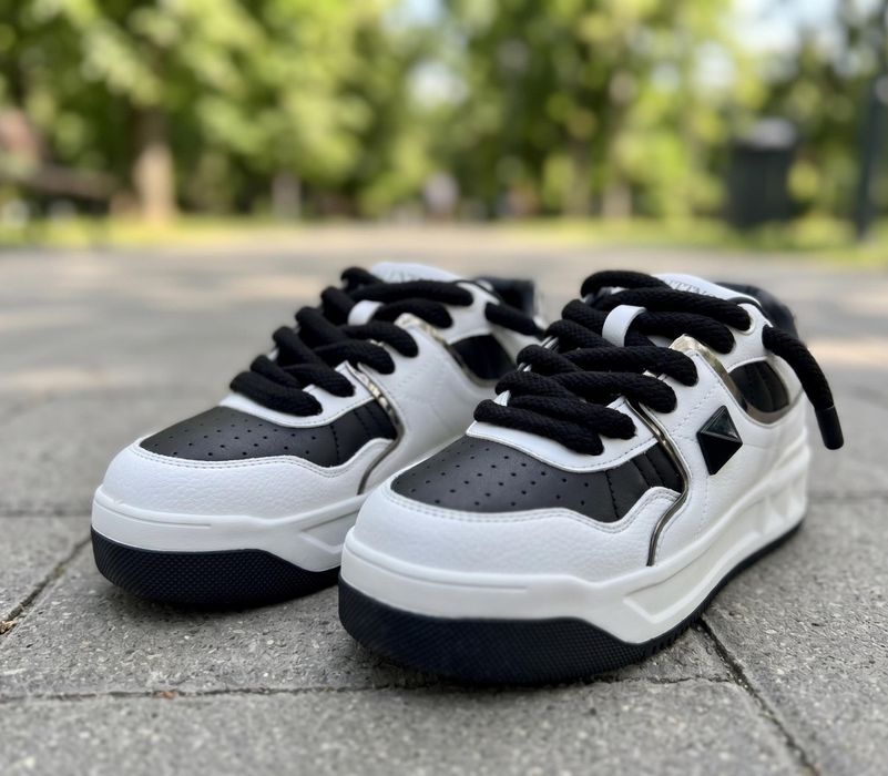 Adidasi Valentino Garavani One Stud - Premium