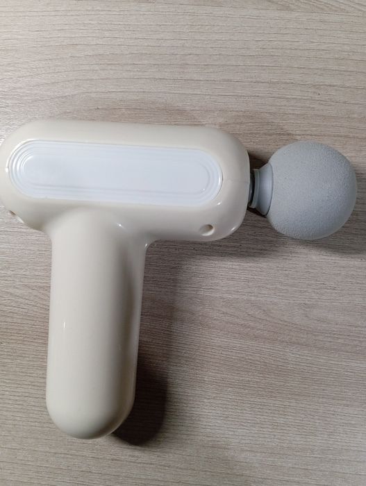 массажер с полным комплектом