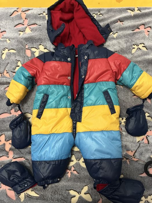 Vand salopete de iarna pentru bebelusi