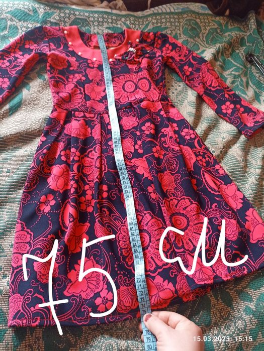 Платье на девочку 8-10лет