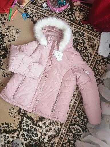 Продам куртку 52 размера