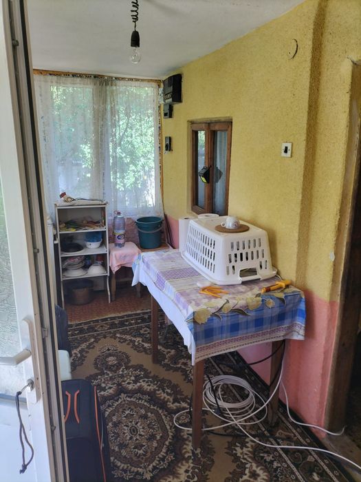 Vând Casă la Țară
