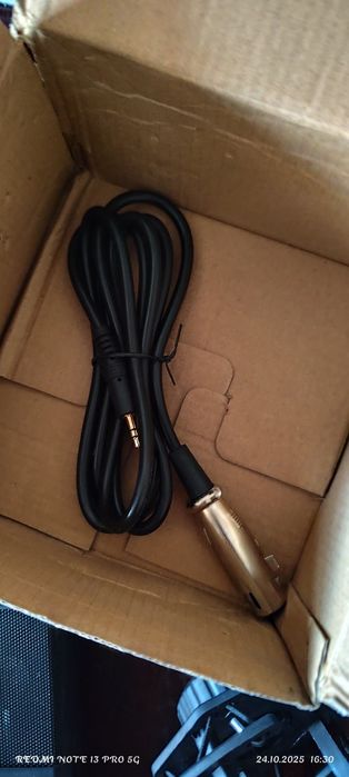 Канденсаторный микрофон студия