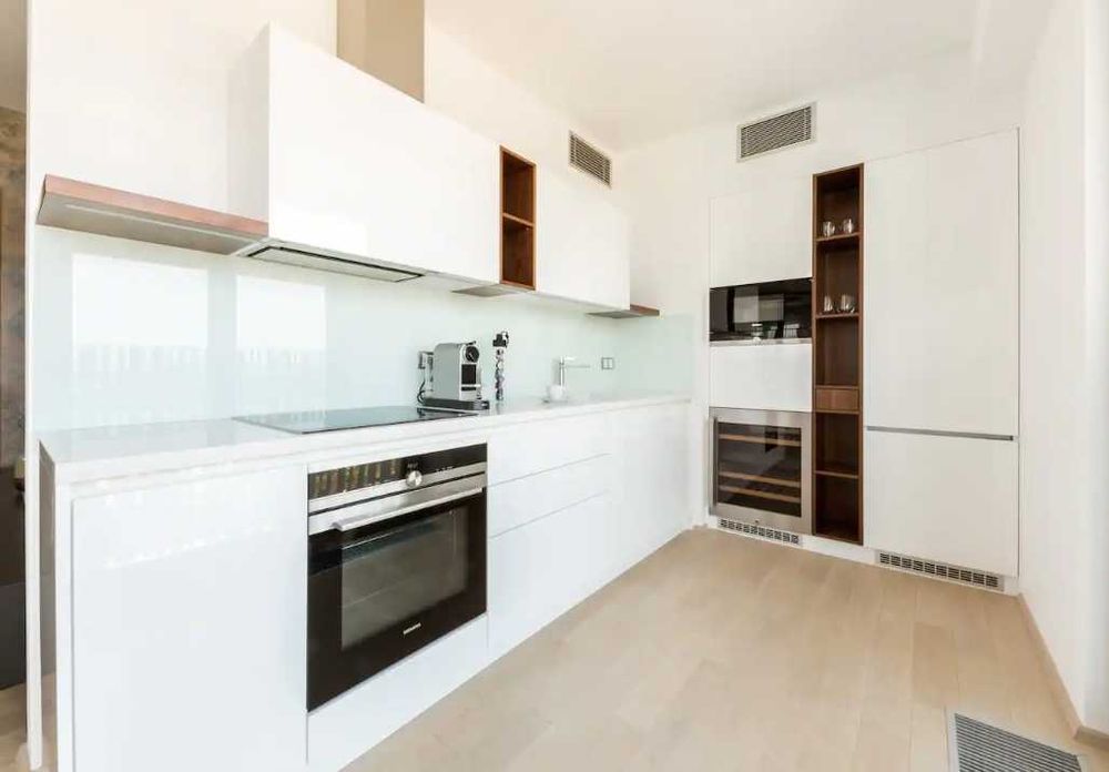 Дава се под наем Тристаен апартамент в Пловдив, Център - 89 кв.м за 280.5 € - Снимка #5