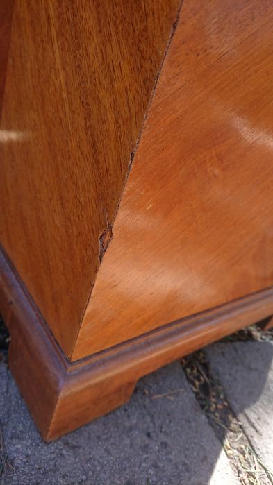 Табуретка ретро стил