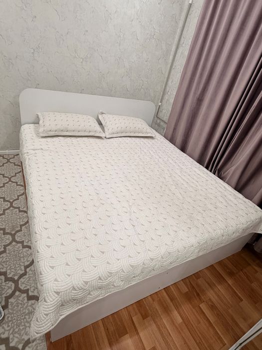 Продам шкафы и кровать