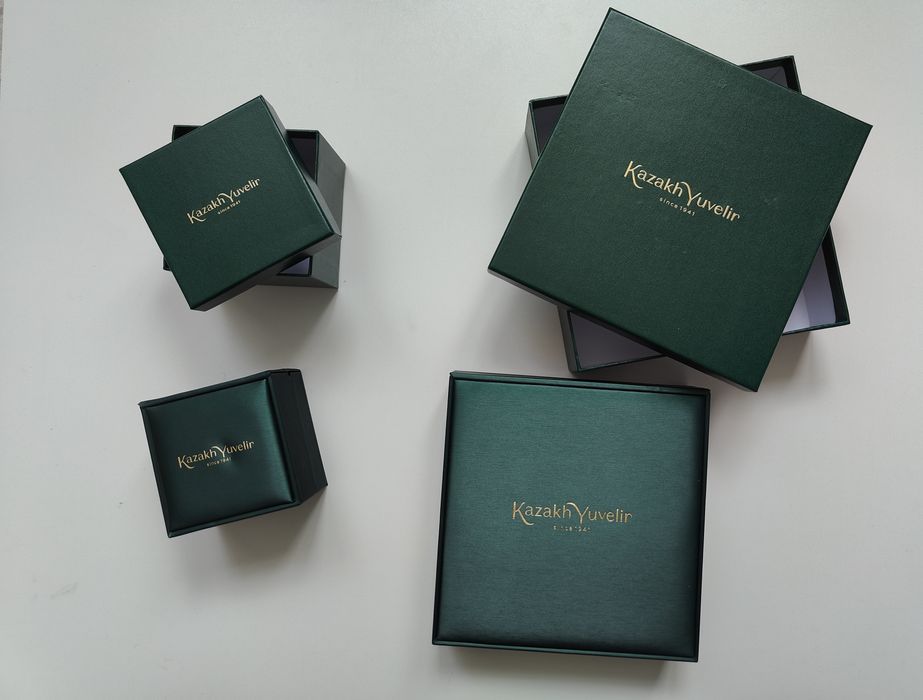 Продам коробки для украшений