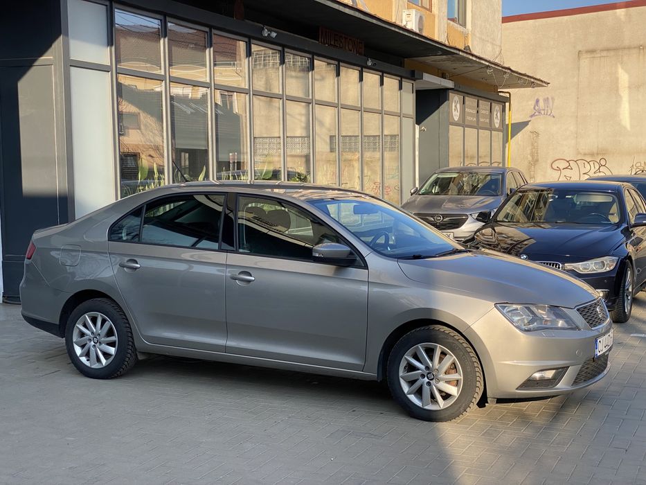 ÎNCHIRIEZ SEAT TOLEDO 2019 (cu aer conditionat)