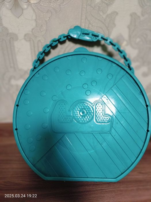 Продам набор кукол LOL