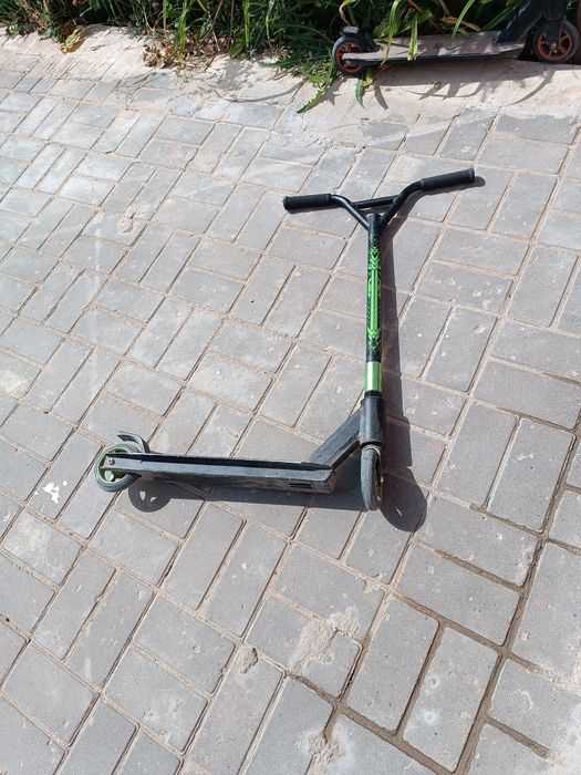 Продам бу самокат