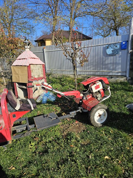 Vând motocultor Bisonte BTA-12SDE