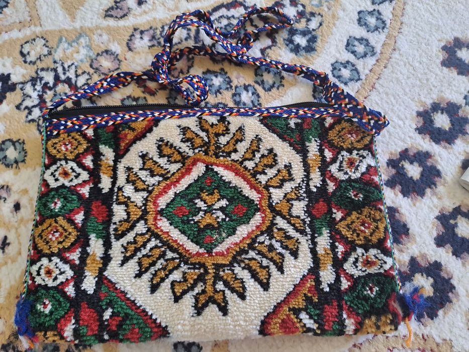 Продаётся полусапожки зимние турецкие