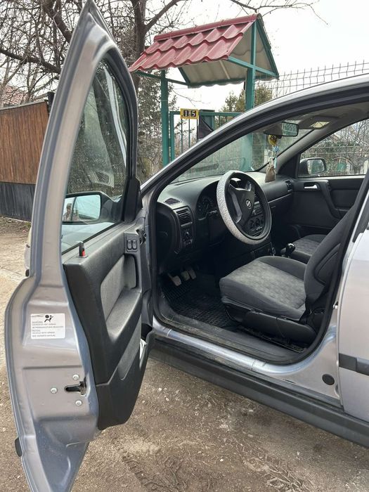 Продавам  Opel Astra